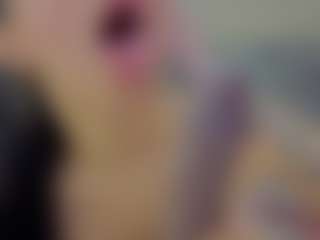 Live cam show with Madhison-Klain-S - Athletic MILF on fapnchat