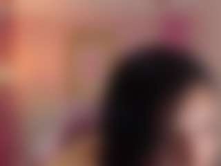 Madhison-Klain-S MILF webcam performer live streaming