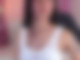 Live cam show with Madhison-Klain-S - Skinny MILF on Camsoda