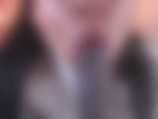 Live cam show with Madhison-Klain-S - Skinny MILF on eurowanks.com