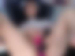 Live cam show with Madhison-Klain-S - Cowgirl on madthumbs