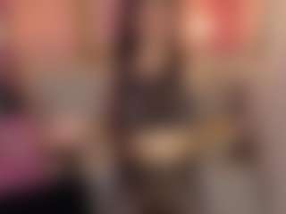 Live cam show with Madhison-Klain-S - Skinny MILF on livesexfox.com