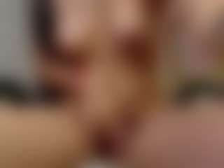Madhison-Klain-S MILF webcam performer live streaming