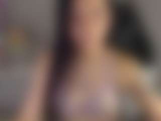Madhison-Klain-S MILF webcam performer live streaming