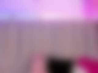 Live cam show with Ninaa-Keyli - Spank on wildcum.com