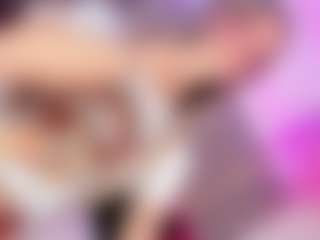 Live cam show with Ninaa-Keyli - Brown Eyes on Chatstar