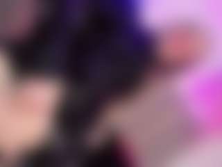 Live cam show with Ninaa-Keyli - Tease on Strip Flash - Live Sex Shows