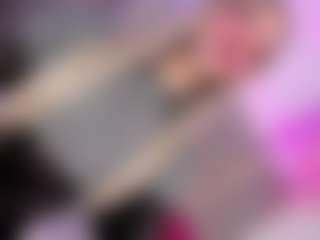 Live cam show with Ninaa-Keyli - Black Hair on madthumbs