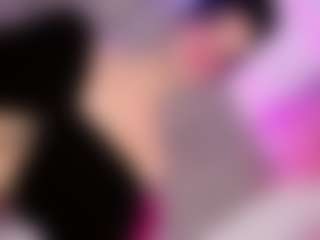 Live cam show with Ninaa-Keyli - Black Hair on livesuperchat.net
