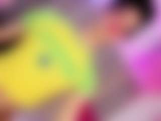 Live cam show with Ninaa-Keyli - Smoking on Pornisteam.com