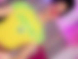 Live cam show with Ninaa-Keyli - Spank on Nude Live Now