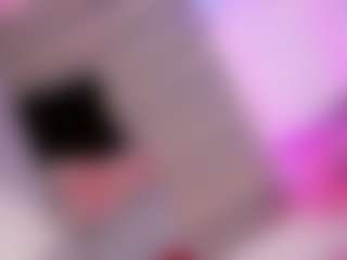 Spettacolo in cam dal vivo con Ninaa-Keyli - Small Tits su Camsoda
