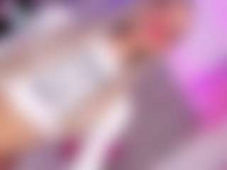 Live cam show with Ninaa-Keyli - Dirty Talk on CamClone