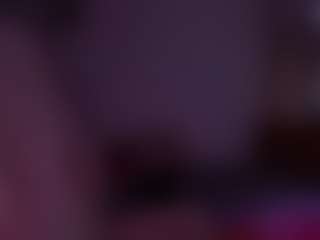 Live cam show with BritneyDivin - Smoking on CSO-WL