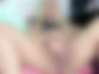 Live cam show with CattrionaMuller - Cumshot on Camsoda