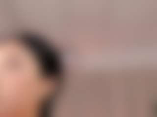 Live cam show with Divine-Madness - Facial Piercings on camgirlchat.live