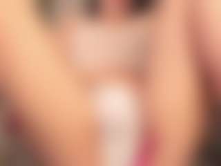 Эротическая трансляция с Divine-Madness — Petite Teen (18+) на Camsoda