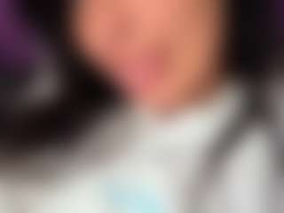BritneyQuenn18's Live Sex Cam Show