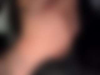 BritneyQuenn18's Live Sex Cam Show