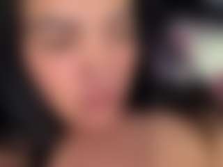 BritneyQuenn18's Live Sex Cam Show