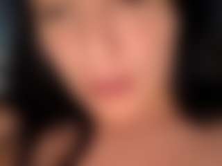 BritneyQuenn18's Live Sex Cam Show