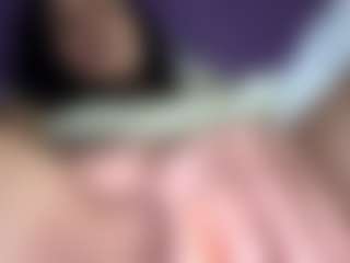 Live cam show with BritneyQuenn18 - Dirty Talk on crypto-cams