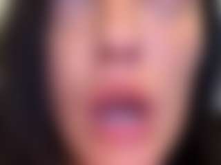 BritneyQuenn18's Live Sex Cam Show