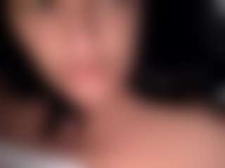 BritneyQuenn18's Live Sex Cam Show