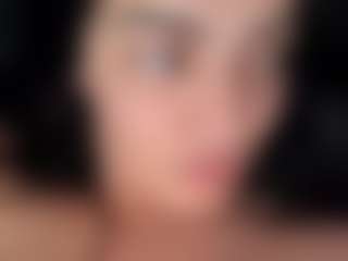 BritneyQuenn18's Live Sex Cam Show