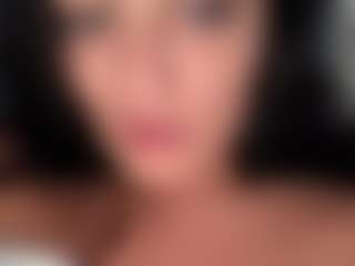 BritneyQuenn18's Live Sex Cam Show