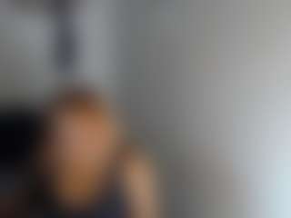 Live cam show with Geicer - Athletic MILF on xfollow cams