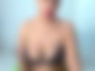 janicewhore's Live Sex Cam Show