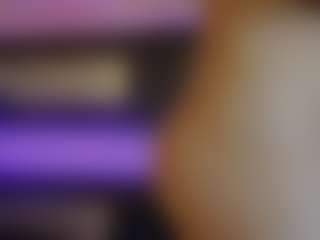 Live cam show with foxxy-milf - Blue Eyes on Camsoda