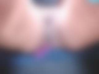 HELENAHOTS's Live Sex Cam Show