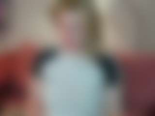 Live cam show with Michele - Hot on MyBangCams