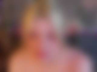 Live cam show with Michele - Green Eyes on crypto-cams