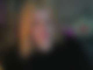 Live cam show with Michele - Green Eyes on Mixed Magazine Live