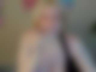 Live cam show with Michele - Ass Bouncing on Camversity
