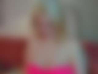 Live cam show with Michele - Green Eyes on Camsoda