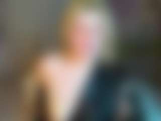 Live cam show with Michele - Blonde Hair on fuck-show.com