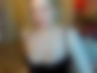 Live cam show with Michele - Green Eyes on Camsoda
