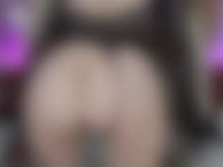 Live cam show with SandyLay - Big Nipples on googirlz