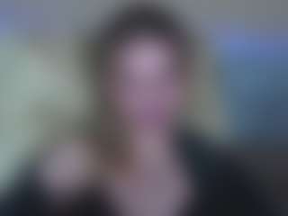 Live cam show with SandyLay - Blue Eyes on Mixed Magazine Live