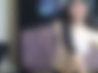 artemisa-18's Live Sex Cam Show