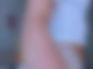 Live cam show with EvaColins - Striptease on CamwithHer