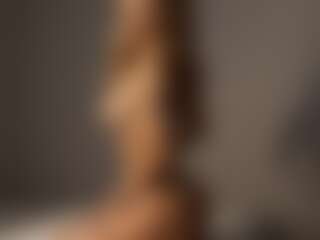 Shakiraaa's Live Sex Cam Show