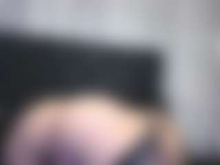Alicee-Moonn's Live Sex Cam Show