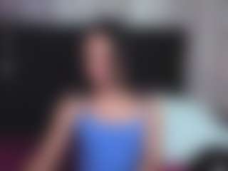 Alicee-Moonn's Live Sex Cam Show