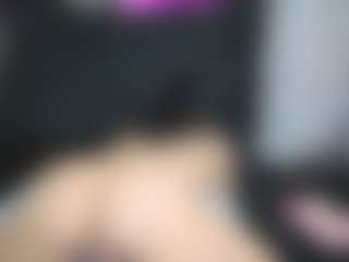 Alicee-Moonn's Live Sex Cam Show
