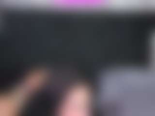 Alicee-Moonn's Live Sex Cam Show